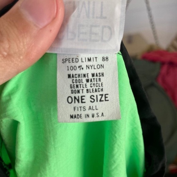 Speed Limit 88 | Vintage 90s Y2K Colorblock Unisex Nylon Windbreaker Jacket - Picture 7 of 10